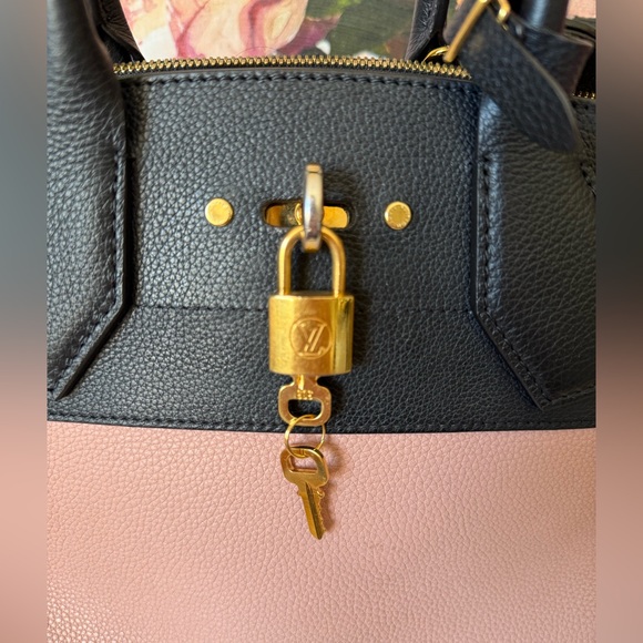 Louis Vuitton Taurillon Pink /Black Leather City Steamer Bag - Picture 8 of 17
